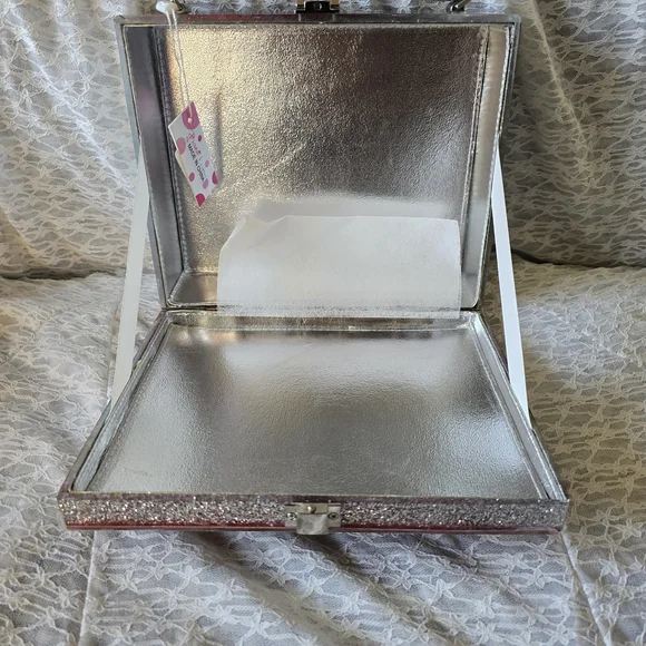 Bari LYNN Glittery Rainbow 'YUM!' Box - Picture 2 of 6